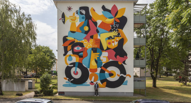 Mural von Ruben Sanchez „Multicultural Balance“