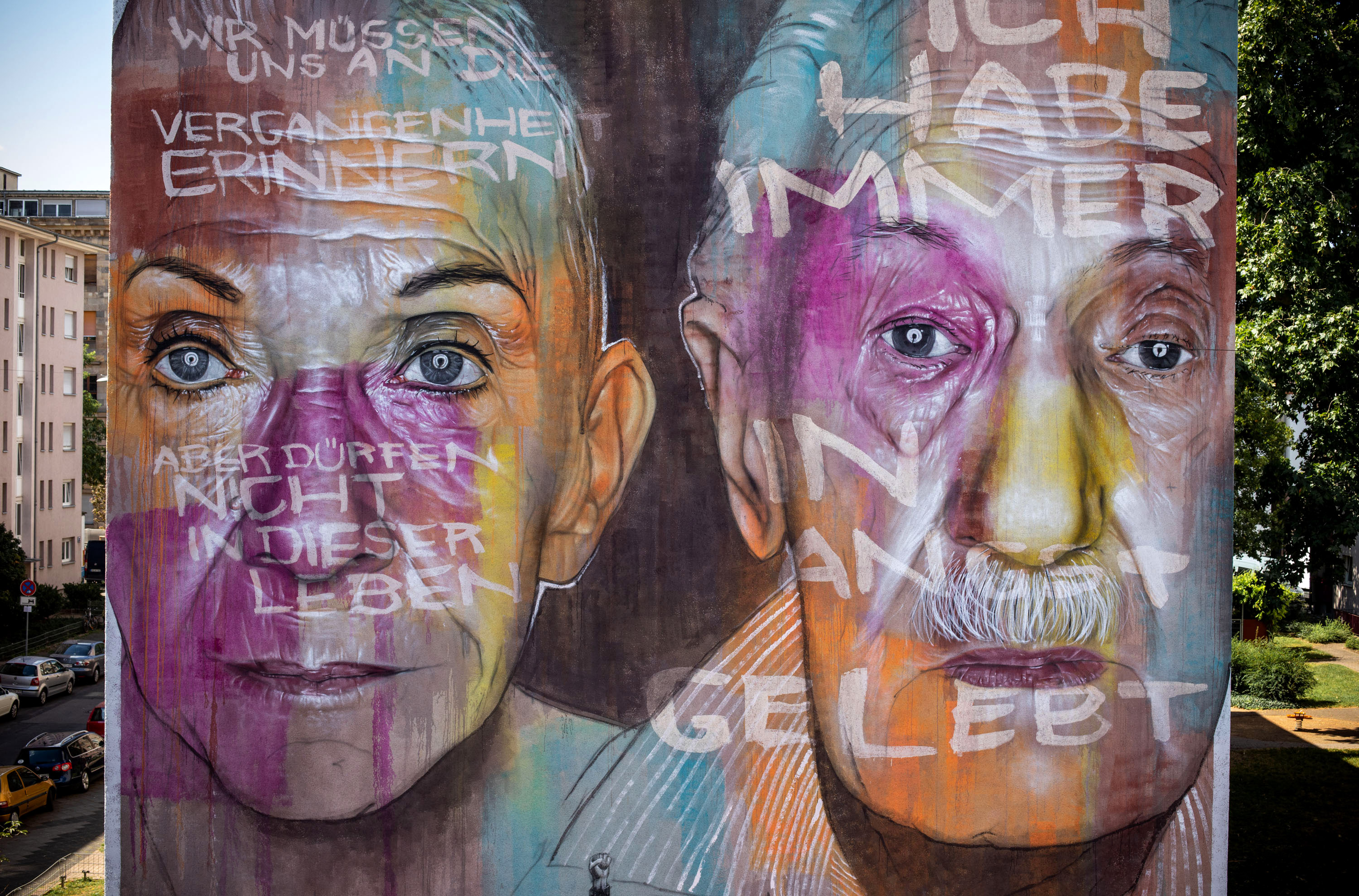 Mural "Gegen das Vergessen" von AKUT