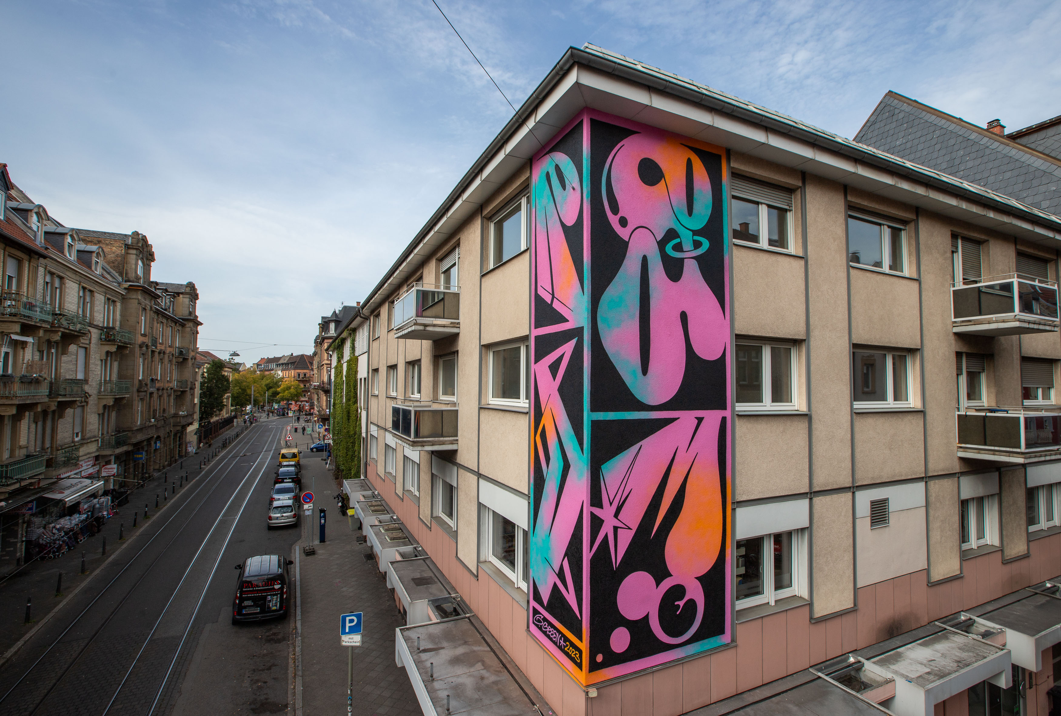 Das fertige Mural von GOLDEN GREEN für STADT.WAND.KUNST